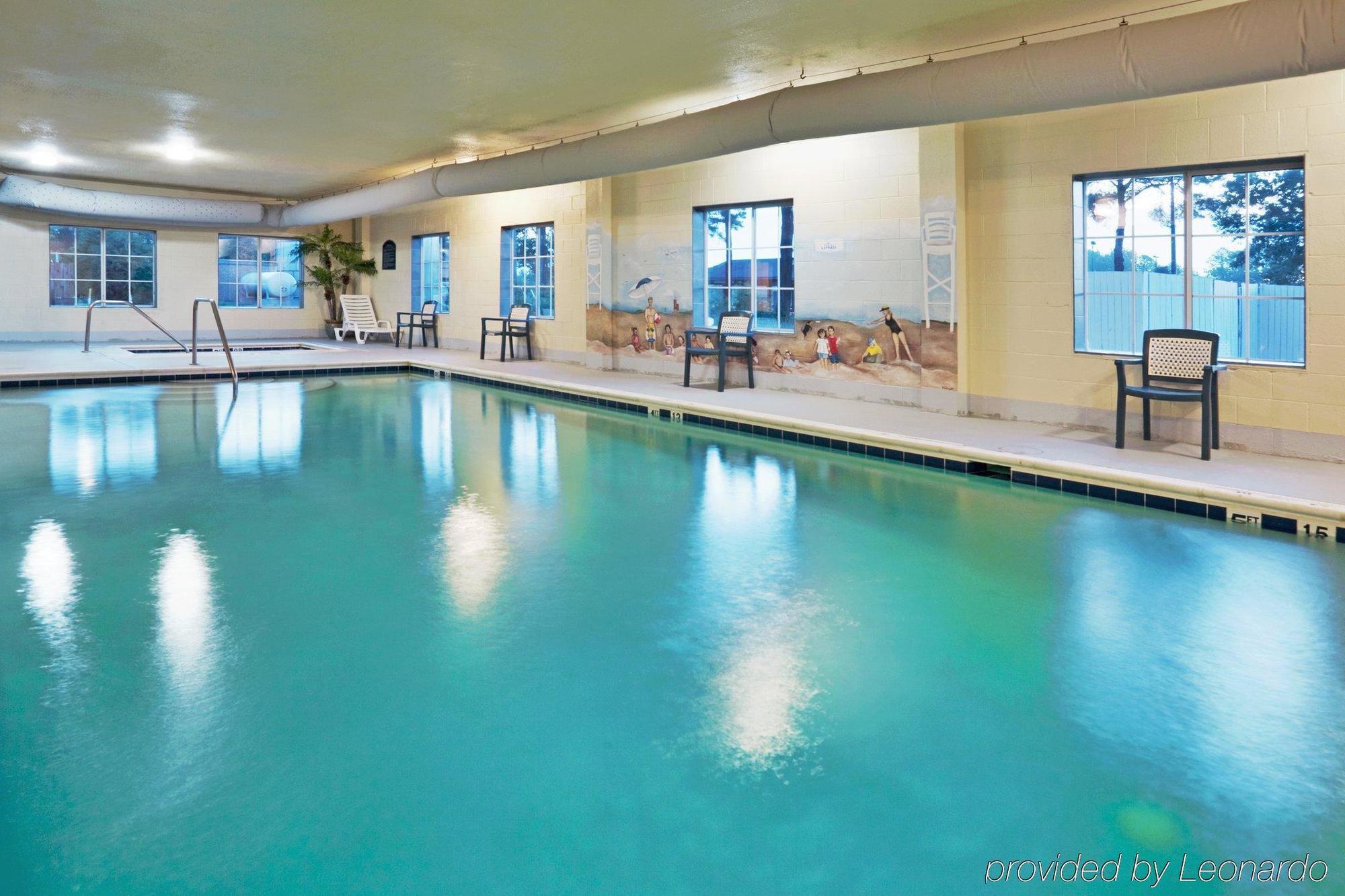 Holiday Inn Express Hotel And Suites Petersburg - Fort Lee By Ihg Facilities photo