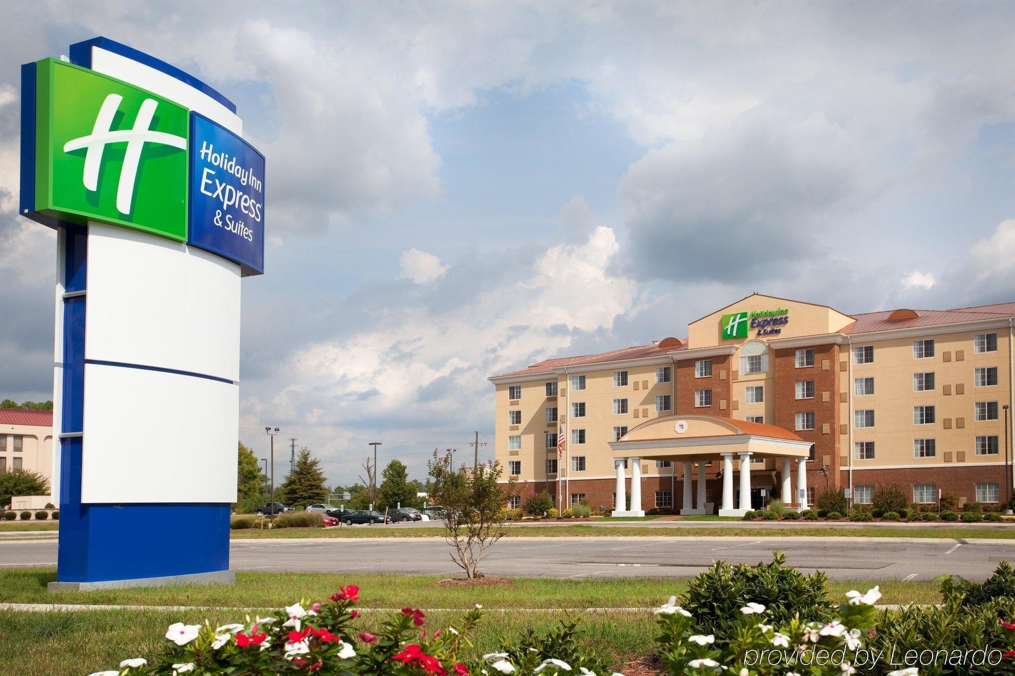 Holiday Inn Express Hotel And Suites Petersburg - Fort Lee By Ihg Exterior photo