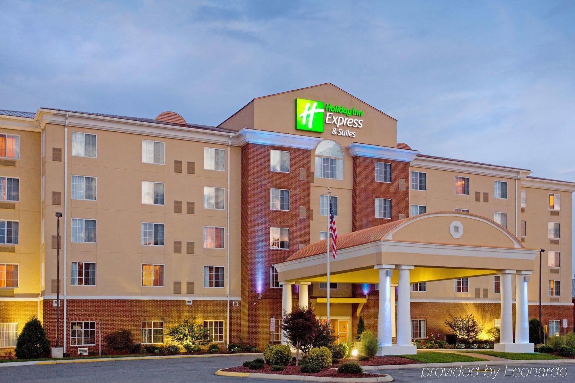 Holiday Inn Express Hotel And Suites Petersburg - Fort Lee By Ihg Exterior photo