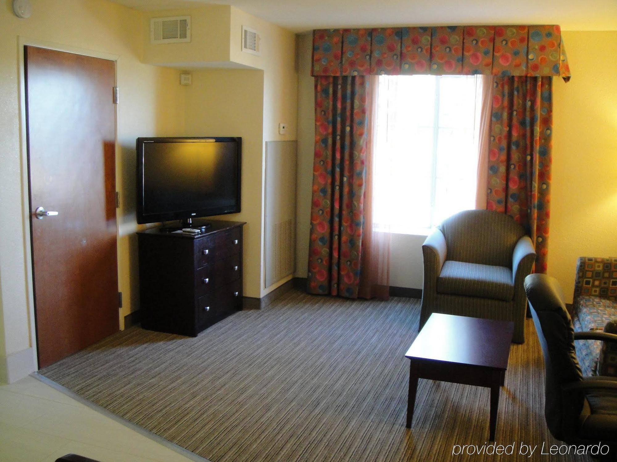 Holiday Inn Express Hotel And Suites Petersburg - Fort Lee By Ihg Exterior photo